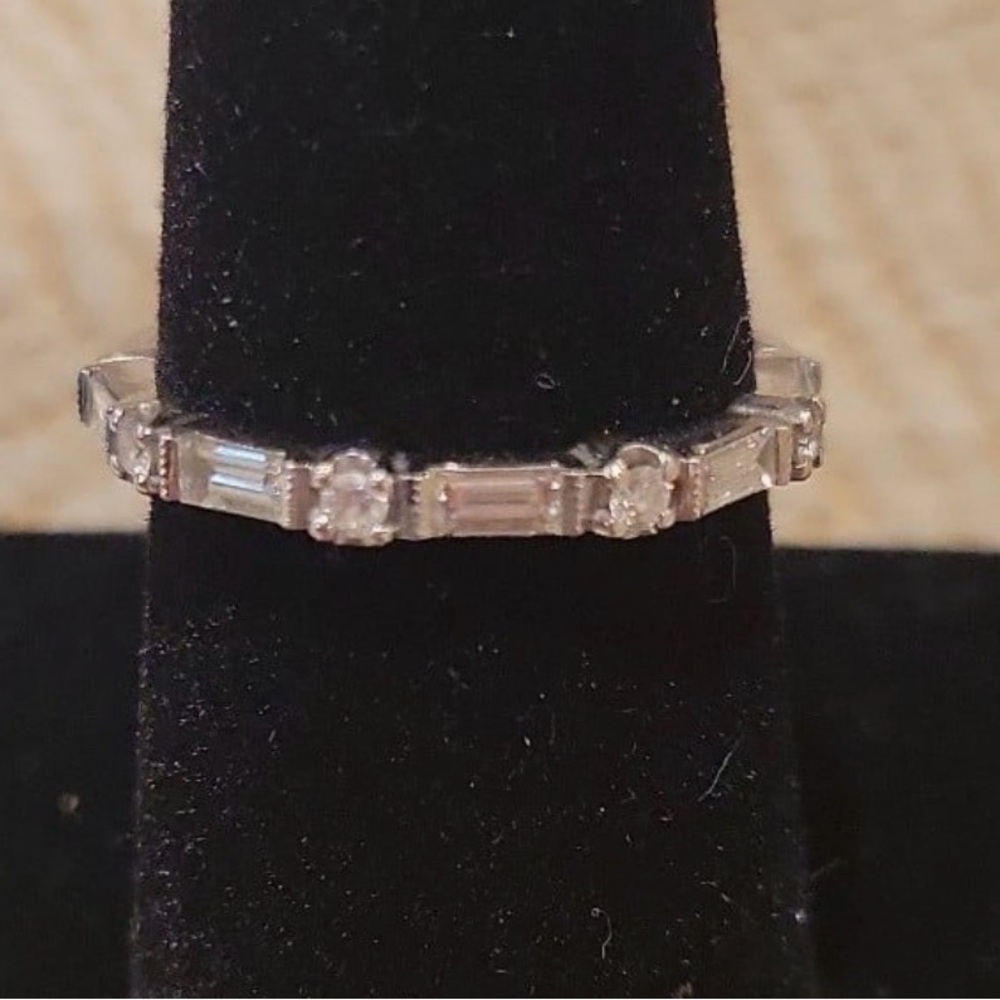 Neil Lane ring 14k Diamond wedding band 6.75
